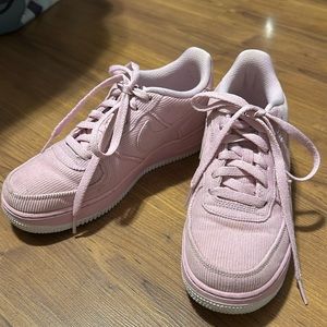 Nike Air Force 1 LV8 Style Light Arctic Pink